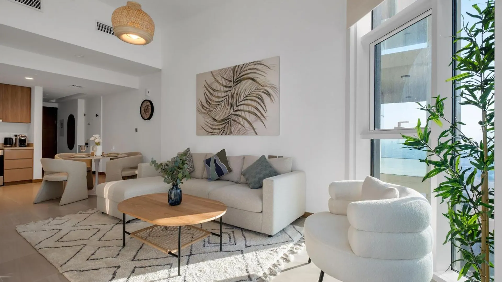 2Br Luxury Retreat - Stunning Canal And Sea View Dubai United Arab Emirates