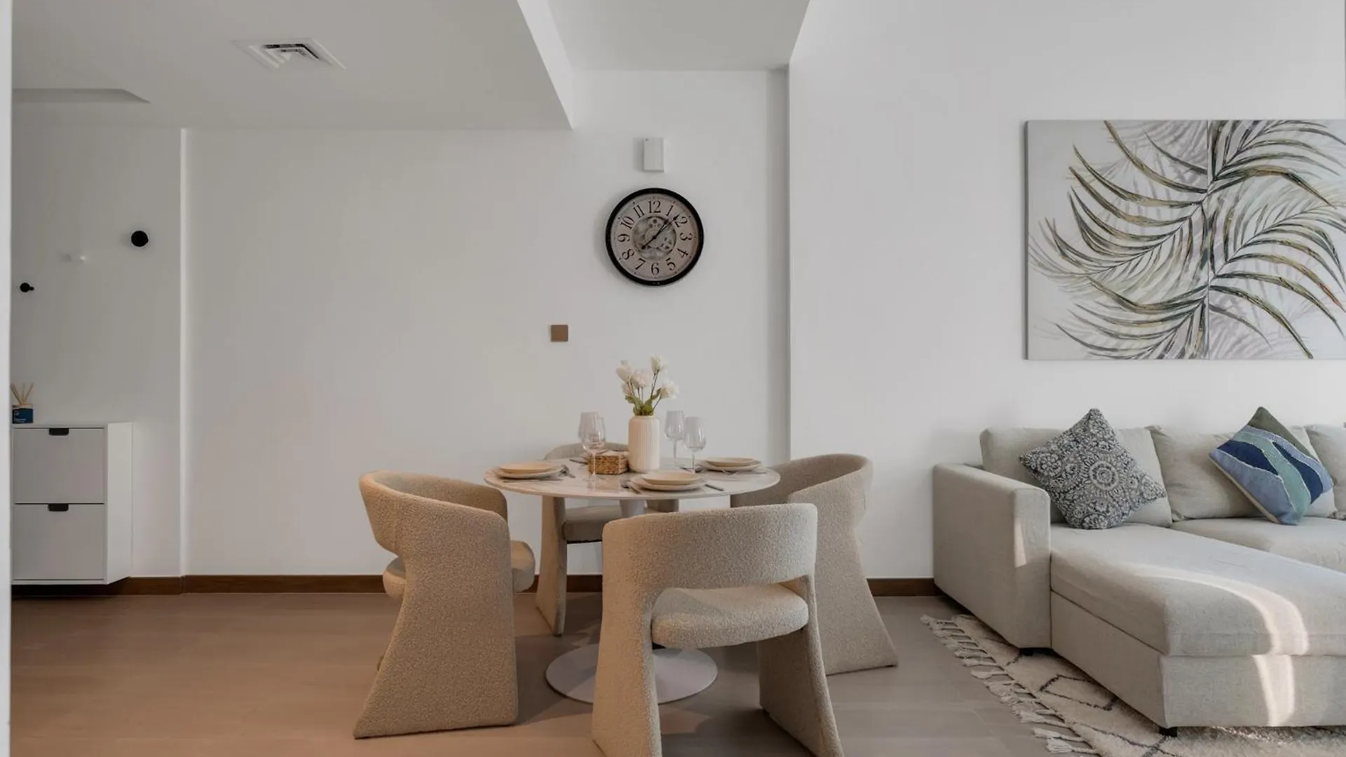 2Br Luxury Retreat - Stunning Canal And Sea View Dubai 0*,  United Arab Emirates